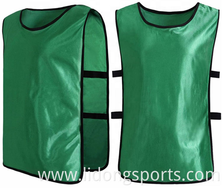 Customize Logo Printing Cheap High Quality Mesh Soccer Football Training Vest Bibs Wholesale
